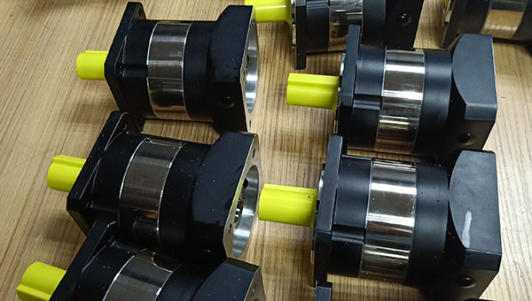 精密伺服行星減速機如何選型?